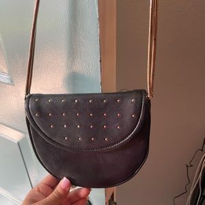 Super cute bag never used , bought it , left it in closet